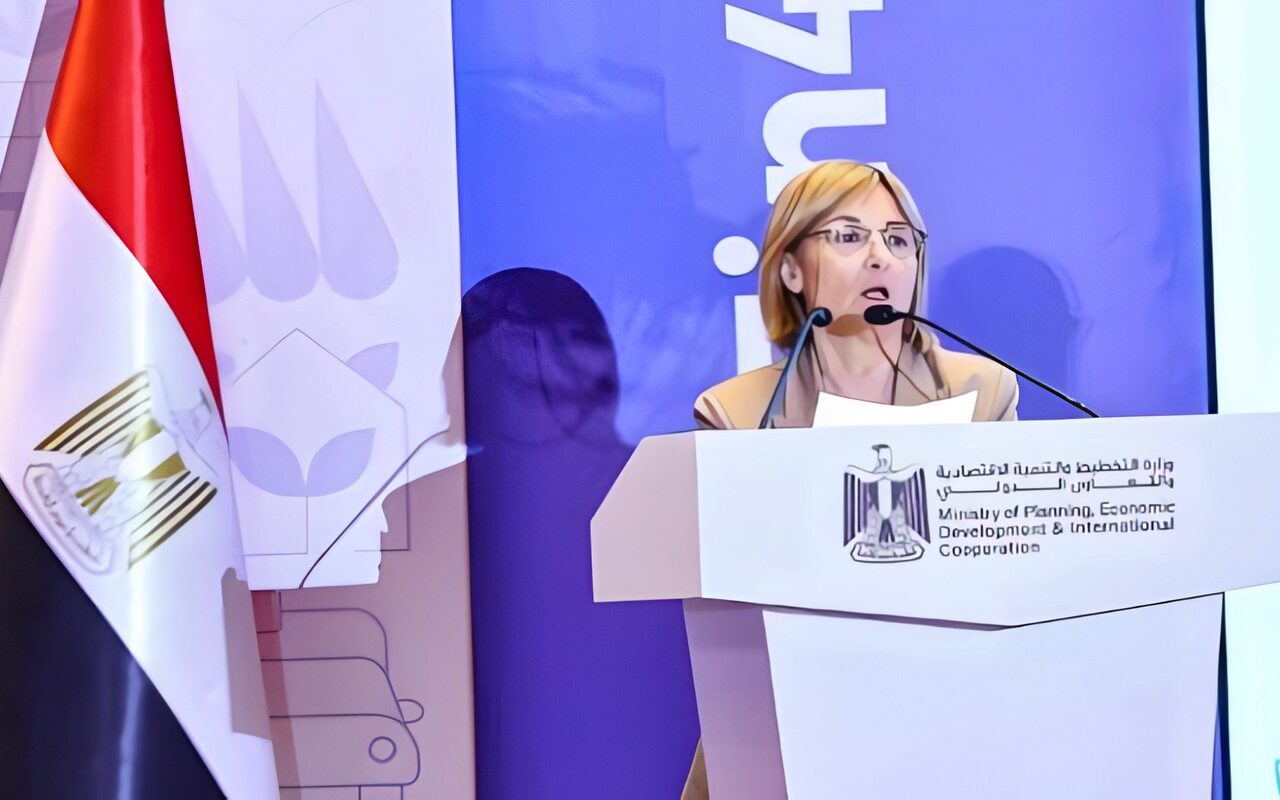البنك الأوروبي للاستثمار: مصر شريك رئيسي.. ومبادرات جديدة لدعم الطاقة النظيفة