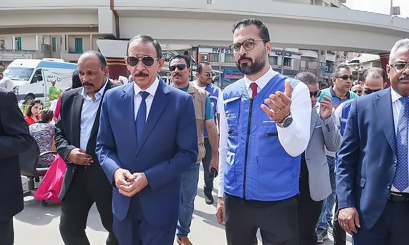 محافظ سوهاج يطلق فعاليات مبادرة “صحة وانتصار” بميدان الثقافة