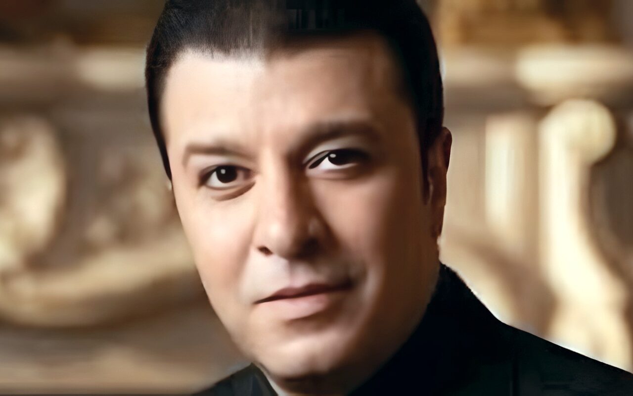 براءة الصحفي هاني سامي من سب نقيب الموسيقيين عبر واتساب وفيسبوك