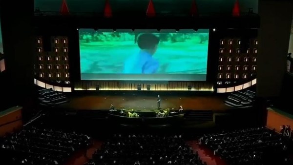 عرض موسيقي وغنائي بقيادة الموسيقار محمد نوارة في حفل افتتاح مهرجان الجونة