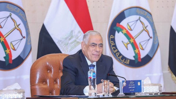 النائب العام لـ أعضاء التفتيش القضائي وقيادات النيابة العامة: مواصلة إنجاز القضايا وحسن معاملة المواطنين وصون حقوقهم وحرياتهم