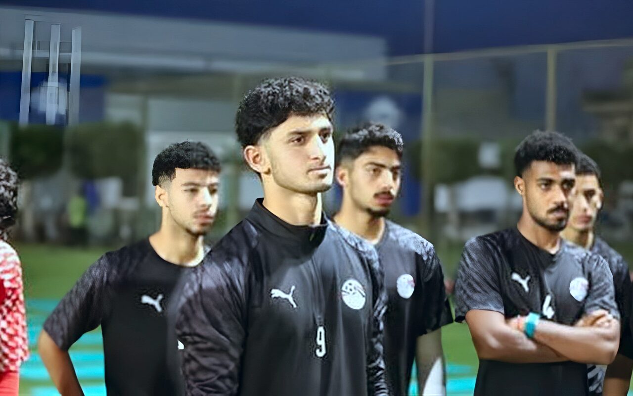 منتخب الشباب يواصل تدريباته استعدادا لمباراته المصيرية أمام الجزائر (صور)