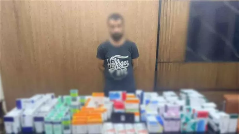 كواليس سقوط مروج للمخدرات عبر مواقع التواصل وبحوزته أقراص وأمبولات في قبضة شرطة قليوب