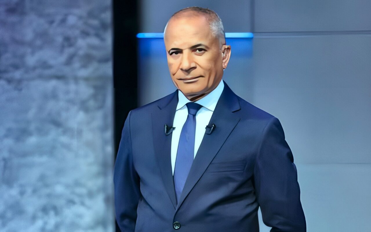 أحمد موسى: العام الحالي قدرات الكهرباء وصلت 60 الف ميجا وات وفائض 20000