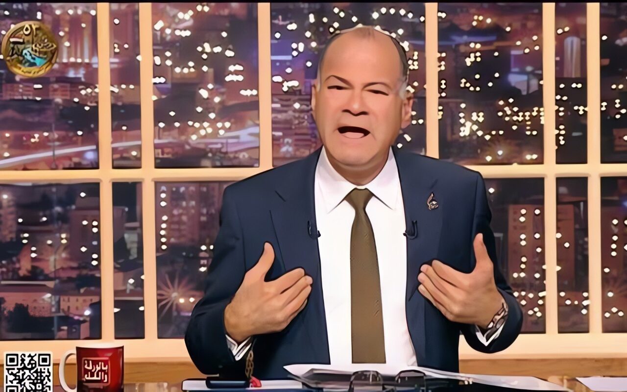 نشأت الديهي محذرًا وزير المالية الإسرائيلي: أنت بتلعب بالنار