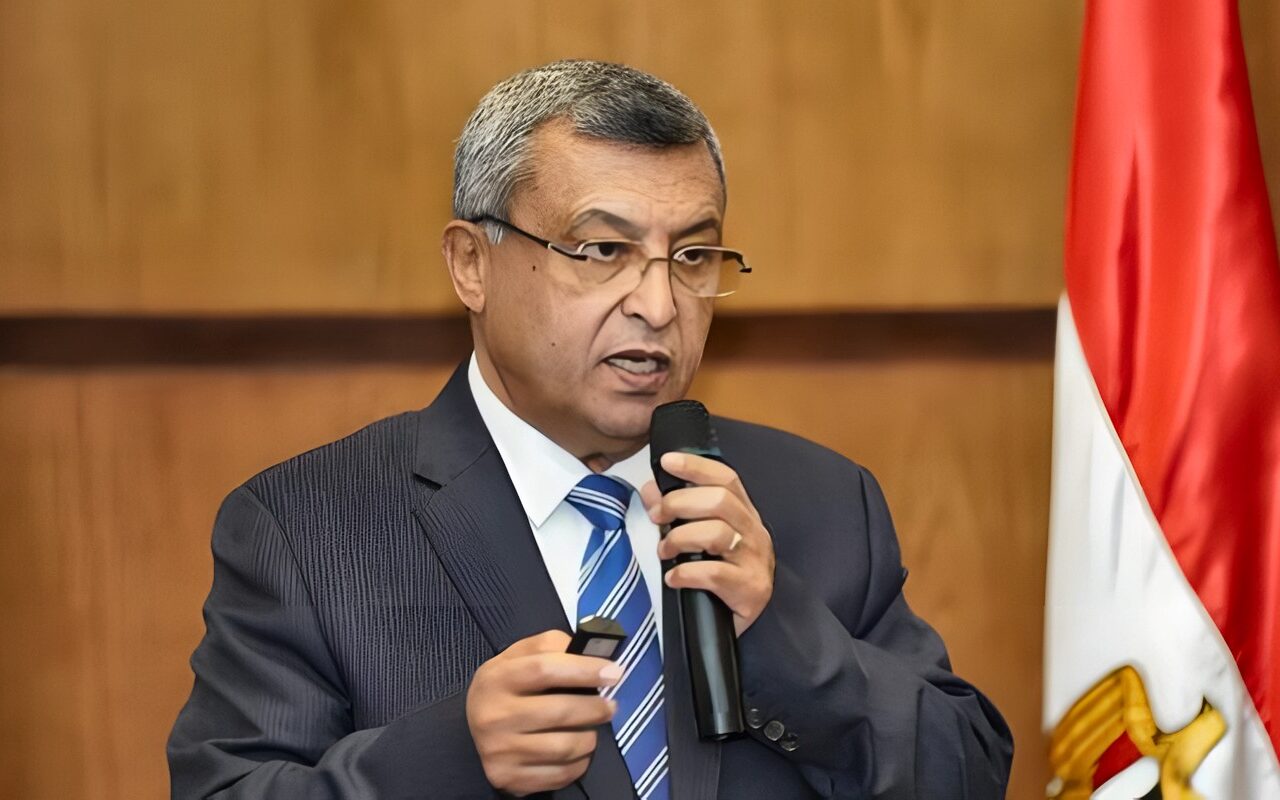 أسامة كمال: الانتخابات والتوترات السياسية تزيدان حالة الغموض في أسواق النفط العالمية