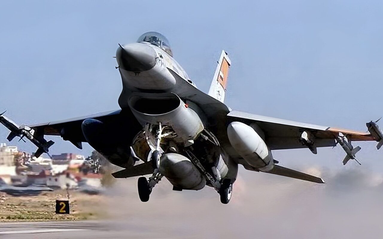 قائد القوات الجوية: «نسور الحضارة 2026» فرصة مهمة لتبادل الخبرات بين الدول الصديقة والشقيقة (صور)