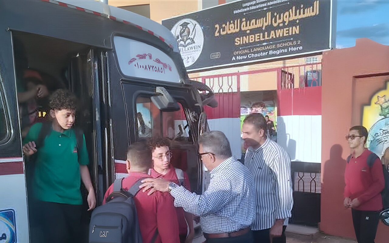 تحدث عن نصر أكتوبر، محافظ الدقهلية يتفقد المدرسة الرسمية للغات بالسنبلاوين