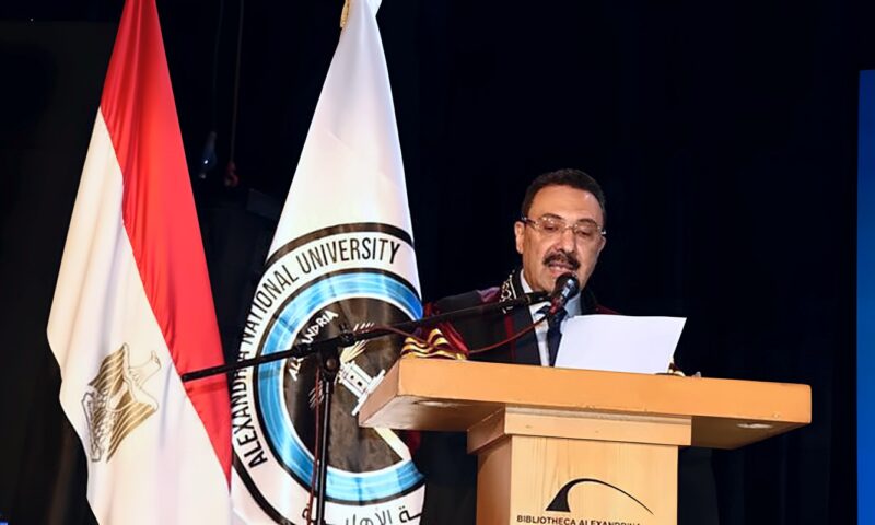 جامعة الإسكندرية الأهلية تحتفل بتخريج الدفعة الأولى لكليتي الحاسبات وعلوم البيانات