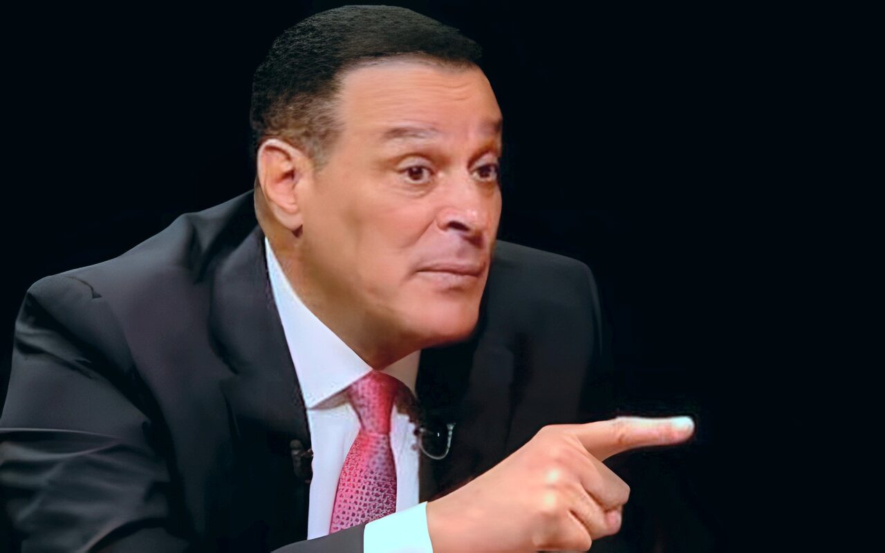 بالمعايير المصرية.. عصام عبد الفتاح يعترف بأحقية الزمالك في ضربة جزاء أمام الأهلي