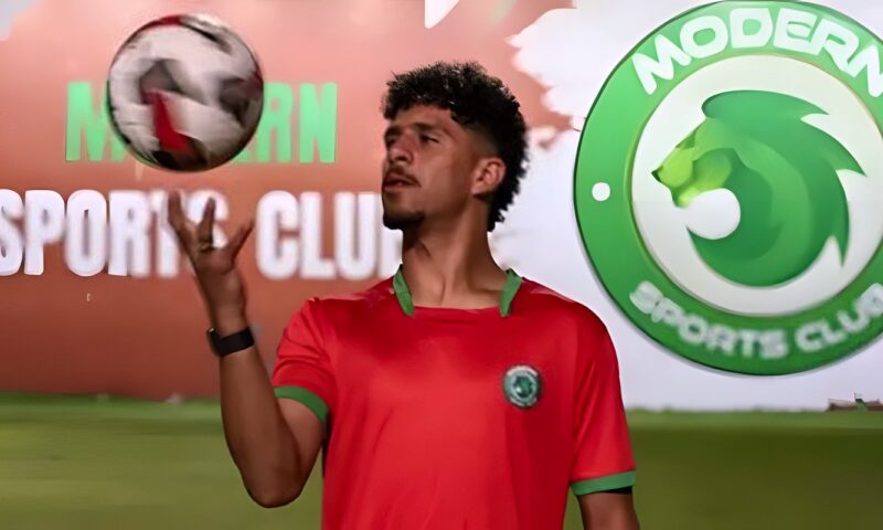 صفقة محتملة في يناير.. هل يتحرك الأهلي لضم محمود ممدوح؟