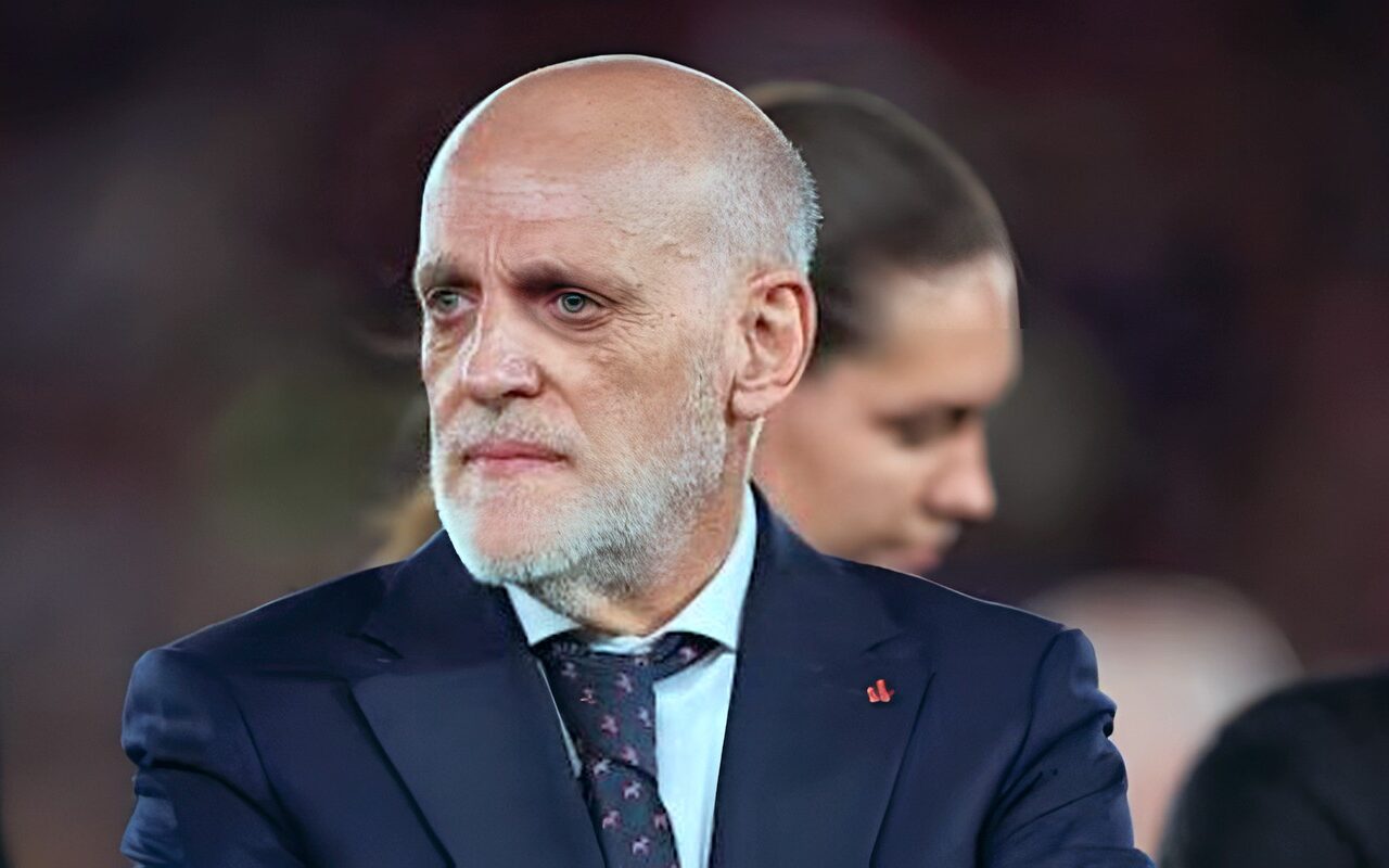 كالديرون يفتح النار على تيباس: لو كنت رئيسًا للنادي لما طالبت بإقالته