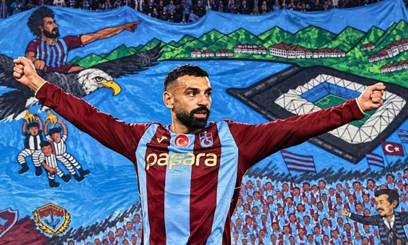 الأسطورة.. عمرو الدردير يتغنى بتألق محمد صلاح في الدوري التركي