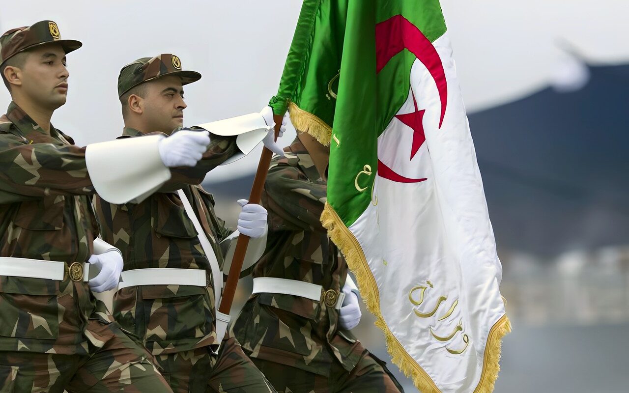مجلس الأمة الجزائري يوافق على قرار إرسال وحدات من الجيش إلى النيجر