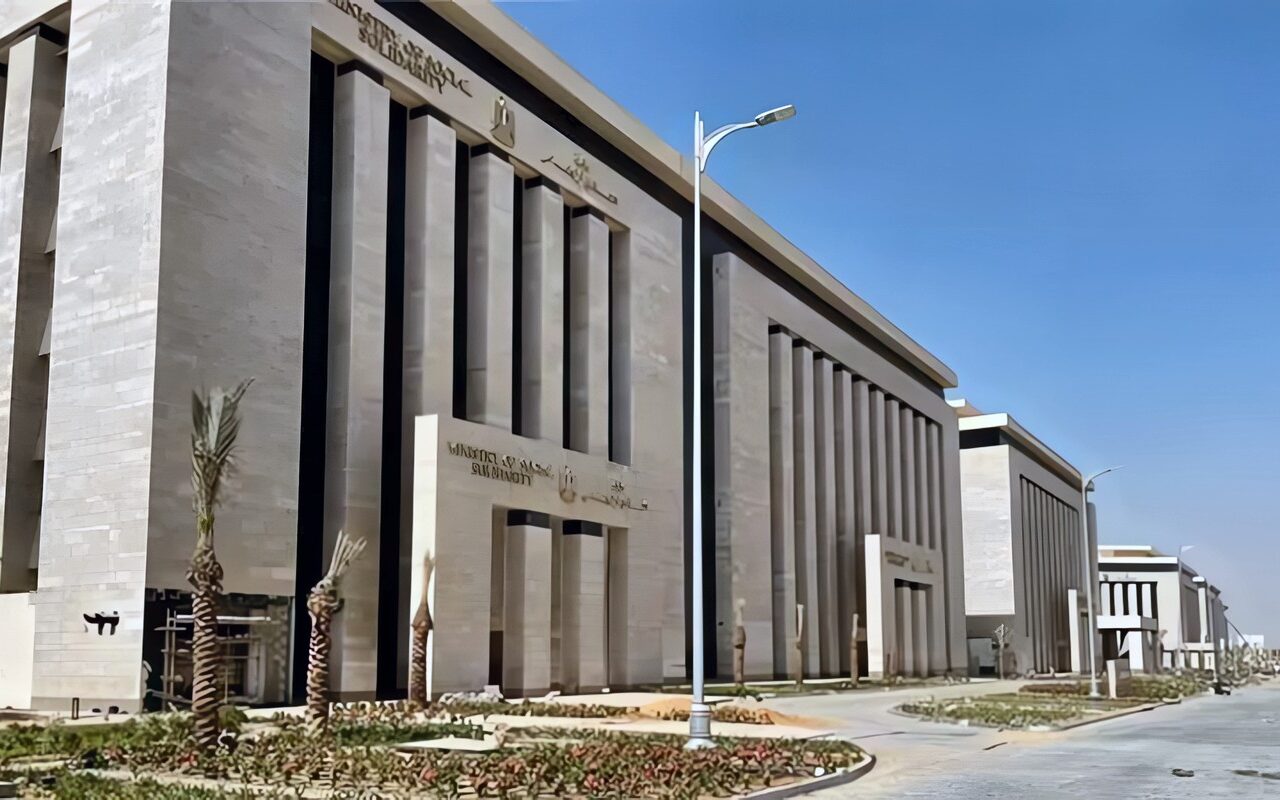 سعر المتر يصل إلى 84 ألف جنيه، طرح قطع أراض استثمارية للشركات الأجنبية بالشيخ زايد
