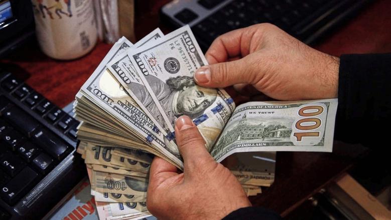 متوسط بيع الدولار يستقر عند 56.17 جنيه في ختام التعاملات