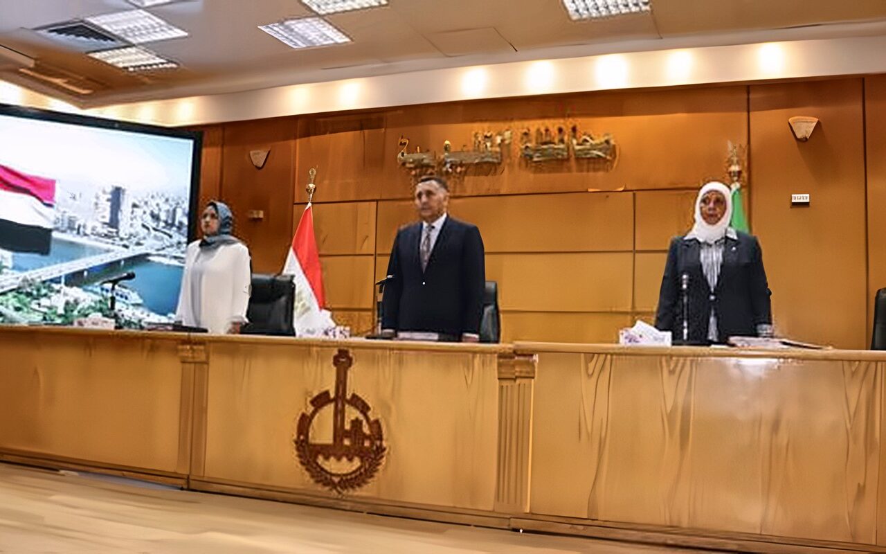 محافظ القليوبية يحسم أولويات العمل بالمحافظة.. متابعة ميدانية وشكاوى المواطنين في مقدمة التكليفات