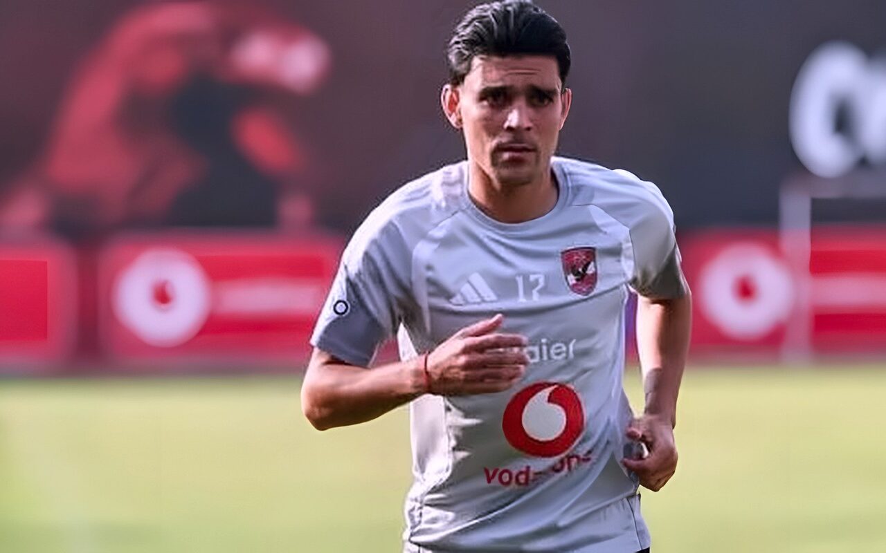 بن شرقي يطمئن جماهير الأهلي قبل مواجهة الزمالك