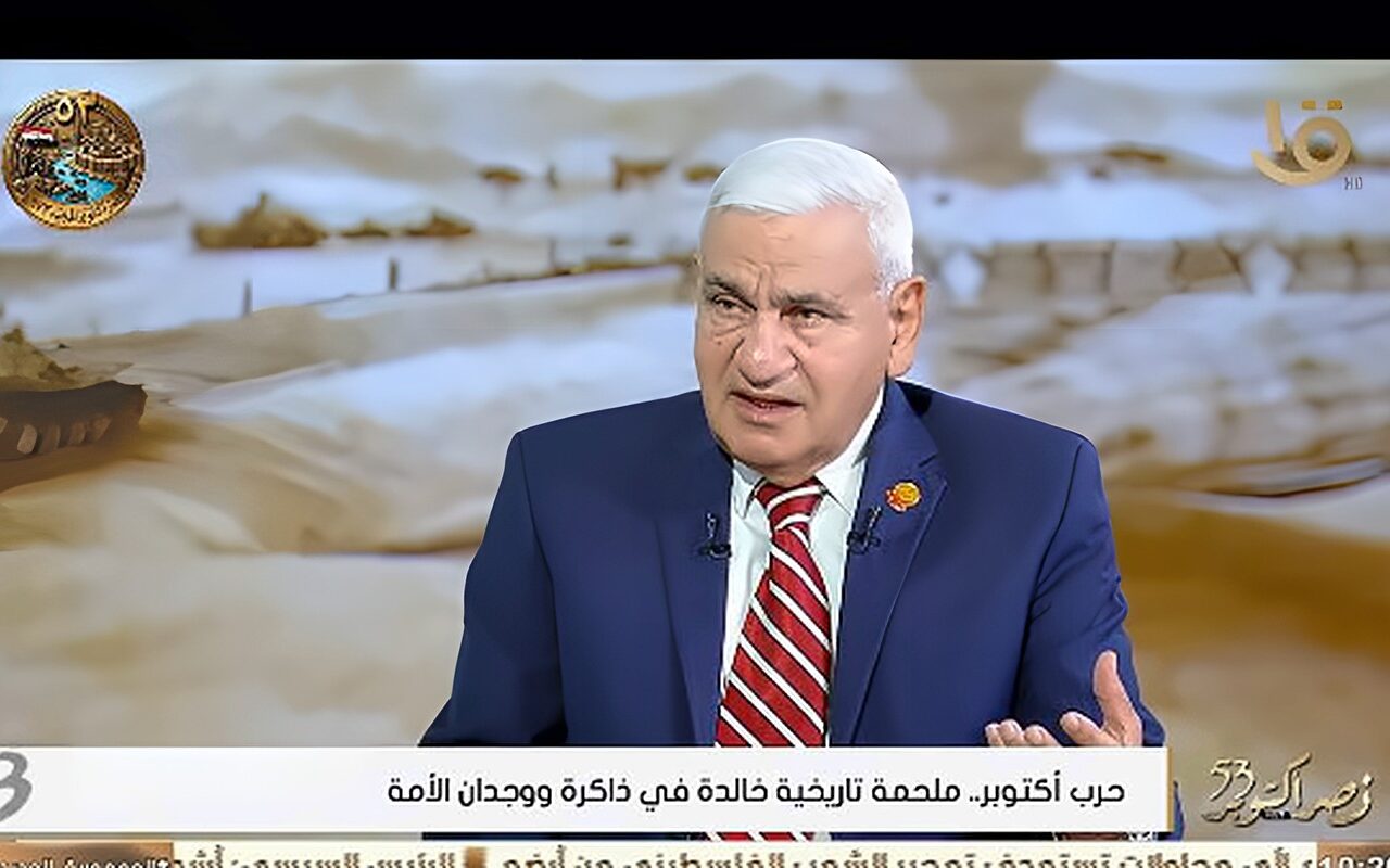 بطل أكتوبر يروي ذكريات العبور.. 6 سنوات من التدريب انتهت بتحطيم خط بارليف