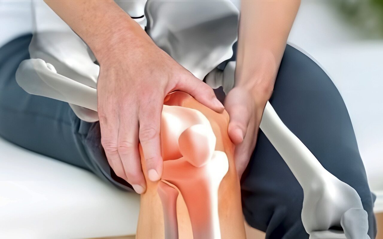 5 علامات في المفاصل لا تتجاهلها.. متى تحتاج إلى استشارة الطبيب؟