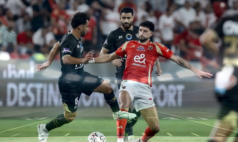 إسلام صادق: كفتا الأهلي والزمالك متساويتان في القمة 133.. وبيراميدز يترقب