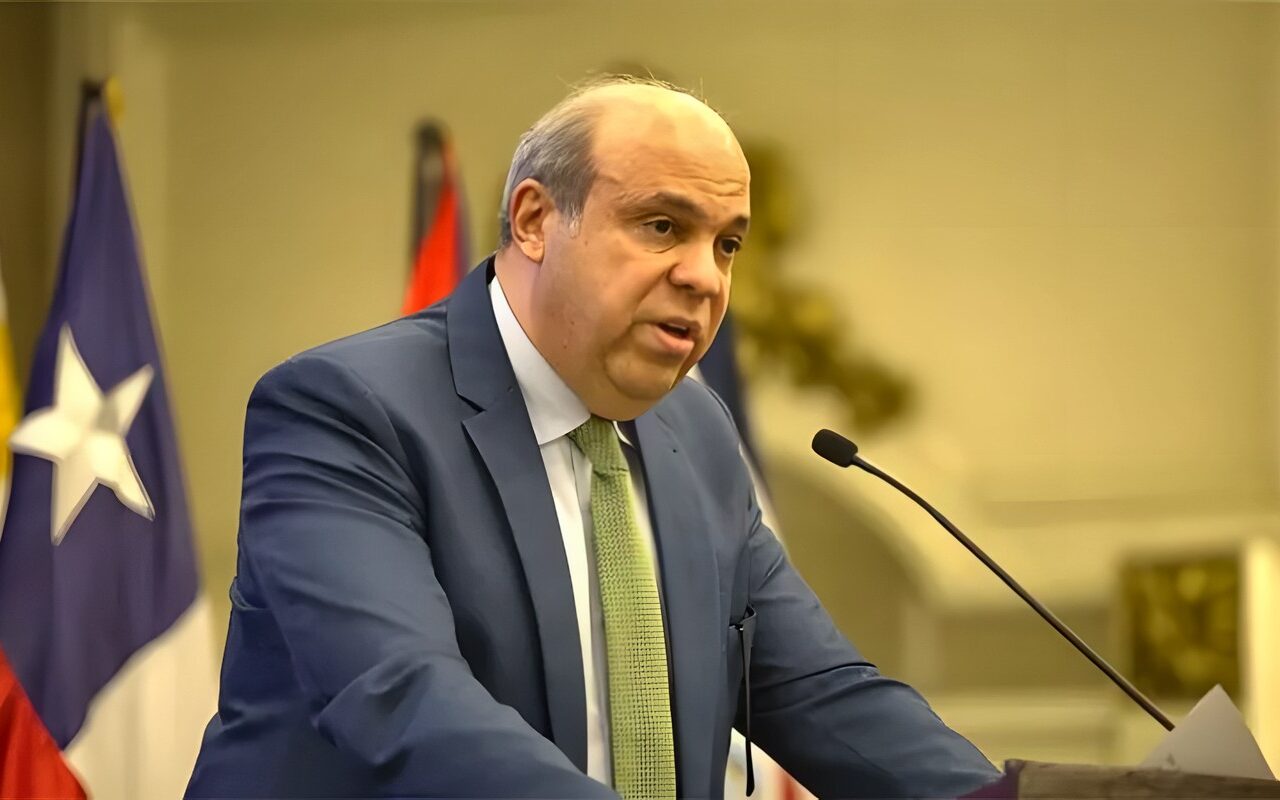 سامح الحفني: شركات الطيران الخاصة ساهمت بـ30% من حركة السياحة الوافدة