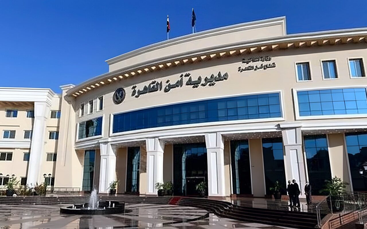 خلاف على طلبات التوصيل يشعل مواقع التواصل، والأمن يكشف تفاصيل شكوى طالبة بالزيتون