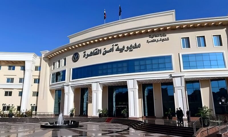 خلاف على طلبات التوصيل يشعل مواقع التواصل، والأمن يكشف تفاصيل شكوى طالبة بالزيتون