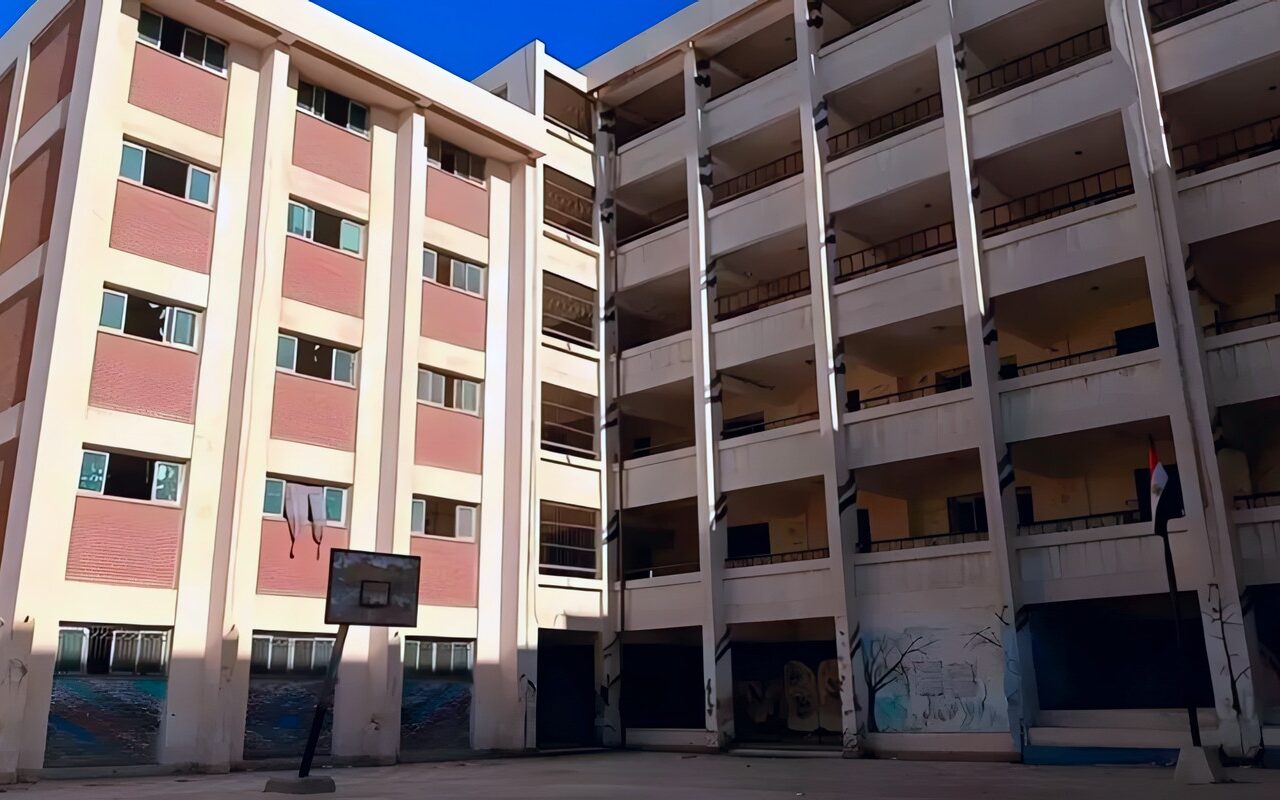 إصابة 3 طالبات داخل مدرسة بالقاهرة، النيابة تفحص الكاميرات وتستمع للمجني عليهن