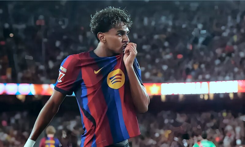 الكلاسيكو، لامين يامال يقود هجوم برشلونة ضد ريال مدريد وحمزة عبد الكريم على الدكة
