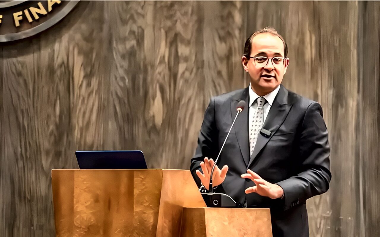 وزير المالية: زيادات مرتبات المعلمين تشمل مليون مستفيد