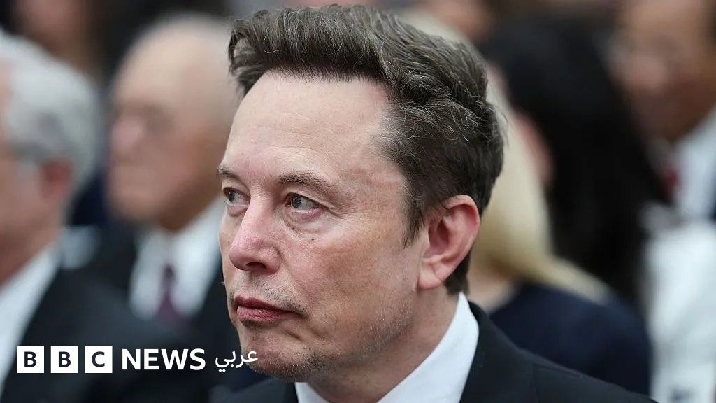 ثلاث رسائل مهمة وراء تبرعات إيلون ماسك السياسية قبل انتخابات التجديد النصفي الأمريكية، فما هي؟