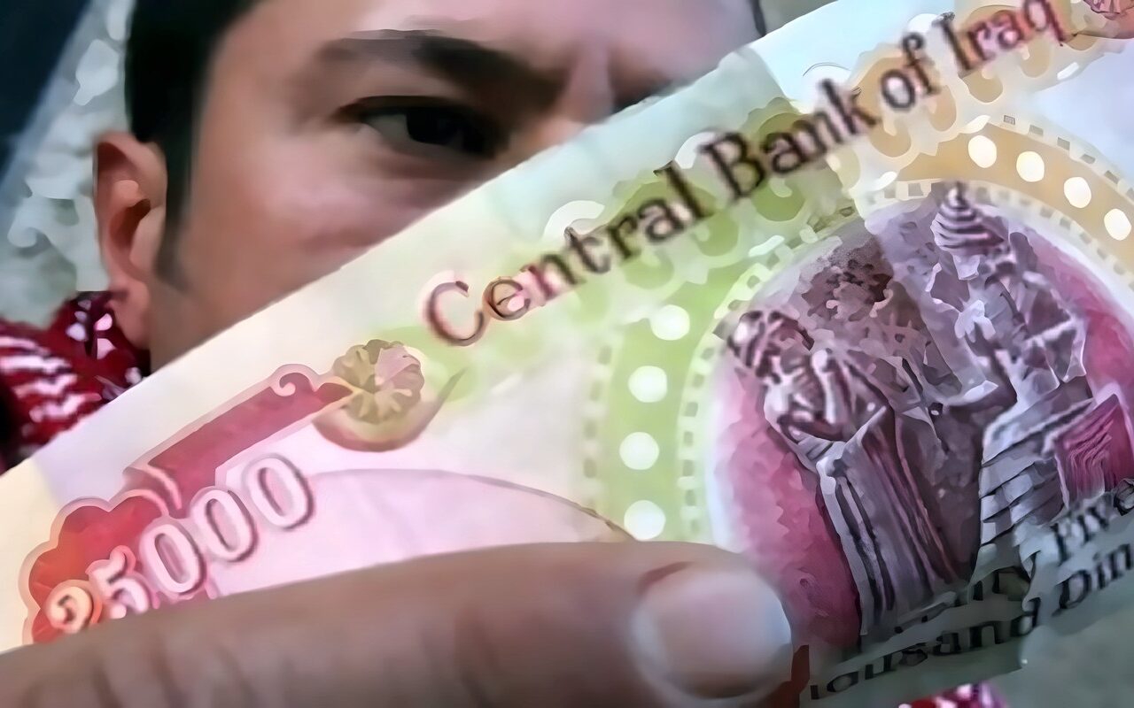 رواتب الموظفين كل 45 يوماً.. رئيس وزراء العراق يحسم القرار