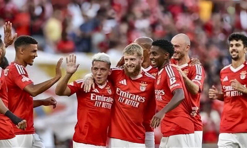 بنفيكا يتقدم بثلاثية نظيفة على سيلتيك بالشوط الأول في الدوري الأوروبي