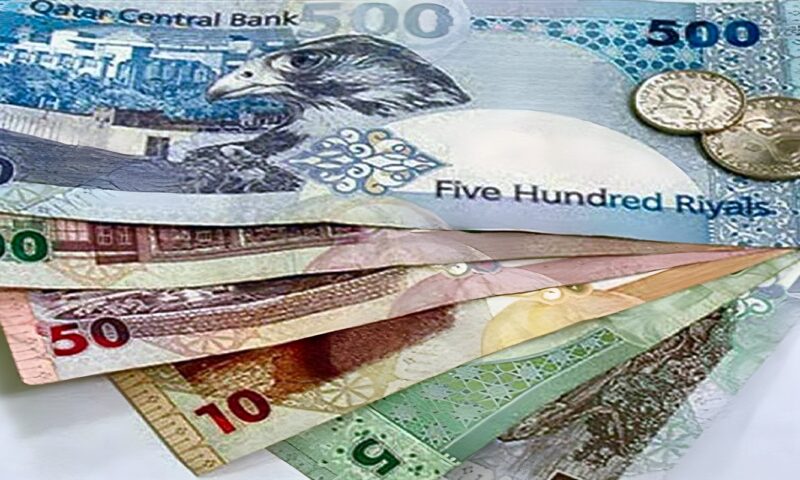 سعر الريال القطري مقابل الجنيه في البنك المركزي بختام تعاملات الأسبوع