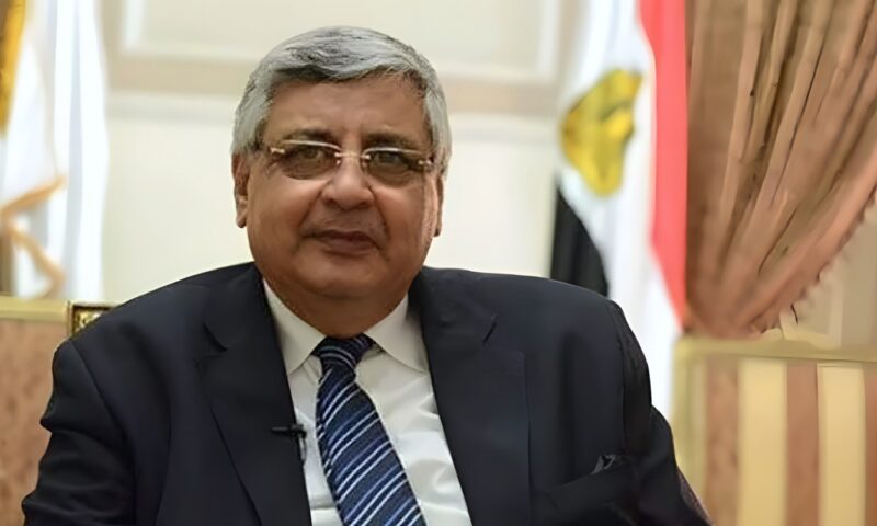 مستشار الرئيس للصحة يكشف حقيقة انتشار فيروسات جديدة