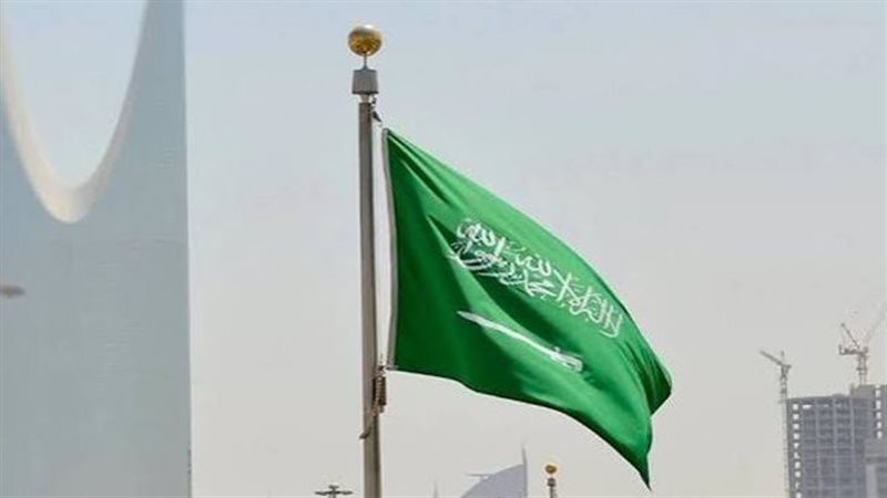 الدفاع المدني السعودي يطلق صافرات الإنذار المبكر في أبها