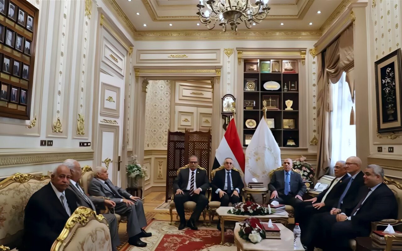 رئيس محكمة النقض يستقبل وزير العدل بدار القضاء العالي