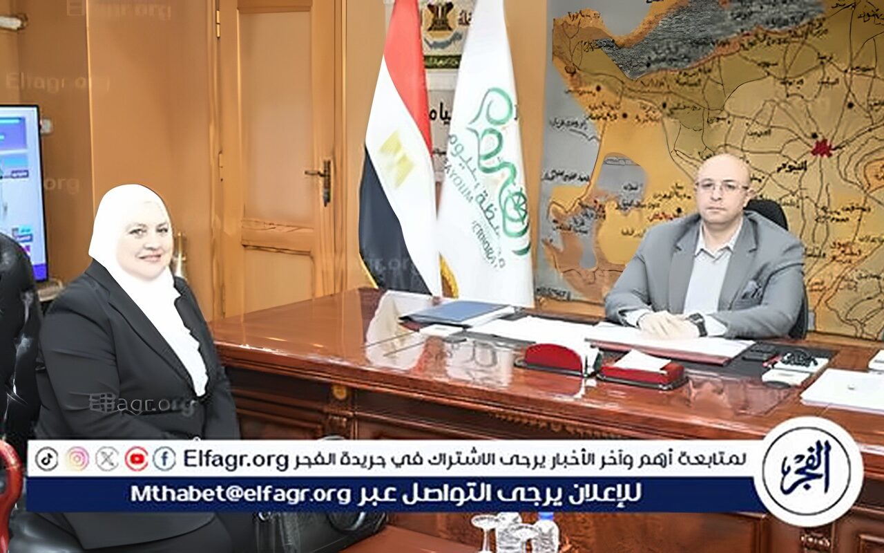 محافظ الفيوم يبحث مع مدير التضامن تعزيز التكافل وتوسيع الدعم للفئات الأولى بالرعاية