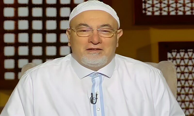 خالد الجندي مهاجما الإخوان: هناك فارق بين أبطال ضحوا بحياتهم دفاعًا عن الوطن وأشباه الرجال