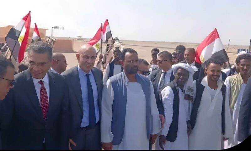 في زيارة تاريخية لقلب الجنوب، وزير التعليم يصل حلايب وشلاتين