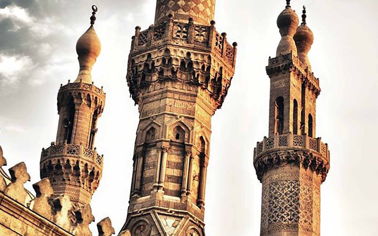 مواقيت الصلاة اليوم الأربعاء، موعد أذان الظهر اليوم في القاهرة والمحافظات