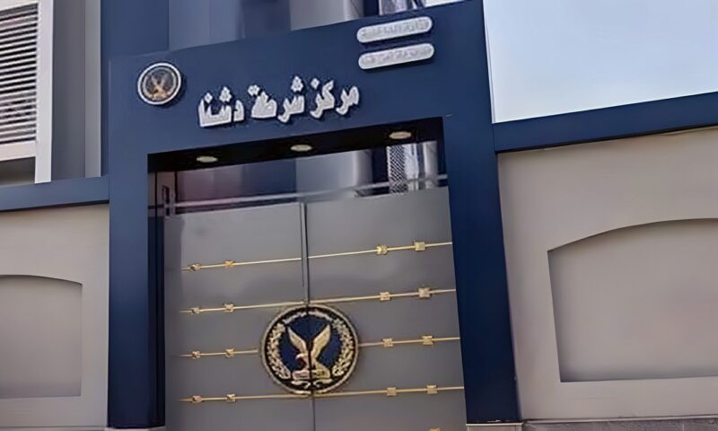 ضربة أمنية في دشنا بقنا، ضبط شخص بحوزته بندقية آلية وذخيرة داخل سيارة أجرة
