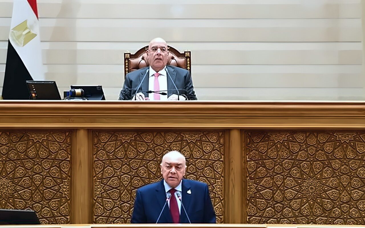 فوز النائب وحيد قرقر برئاسة لجنة النقل بمجلس النواب في دور الانعقاد الجديد