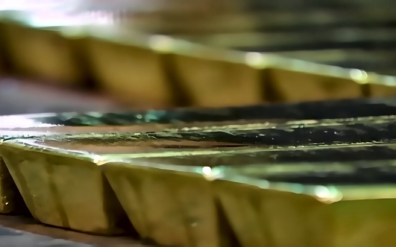 واردات هونغ كونغ من الذهب الروسي تقفز إلى 112.7 طن في 7 أشهر