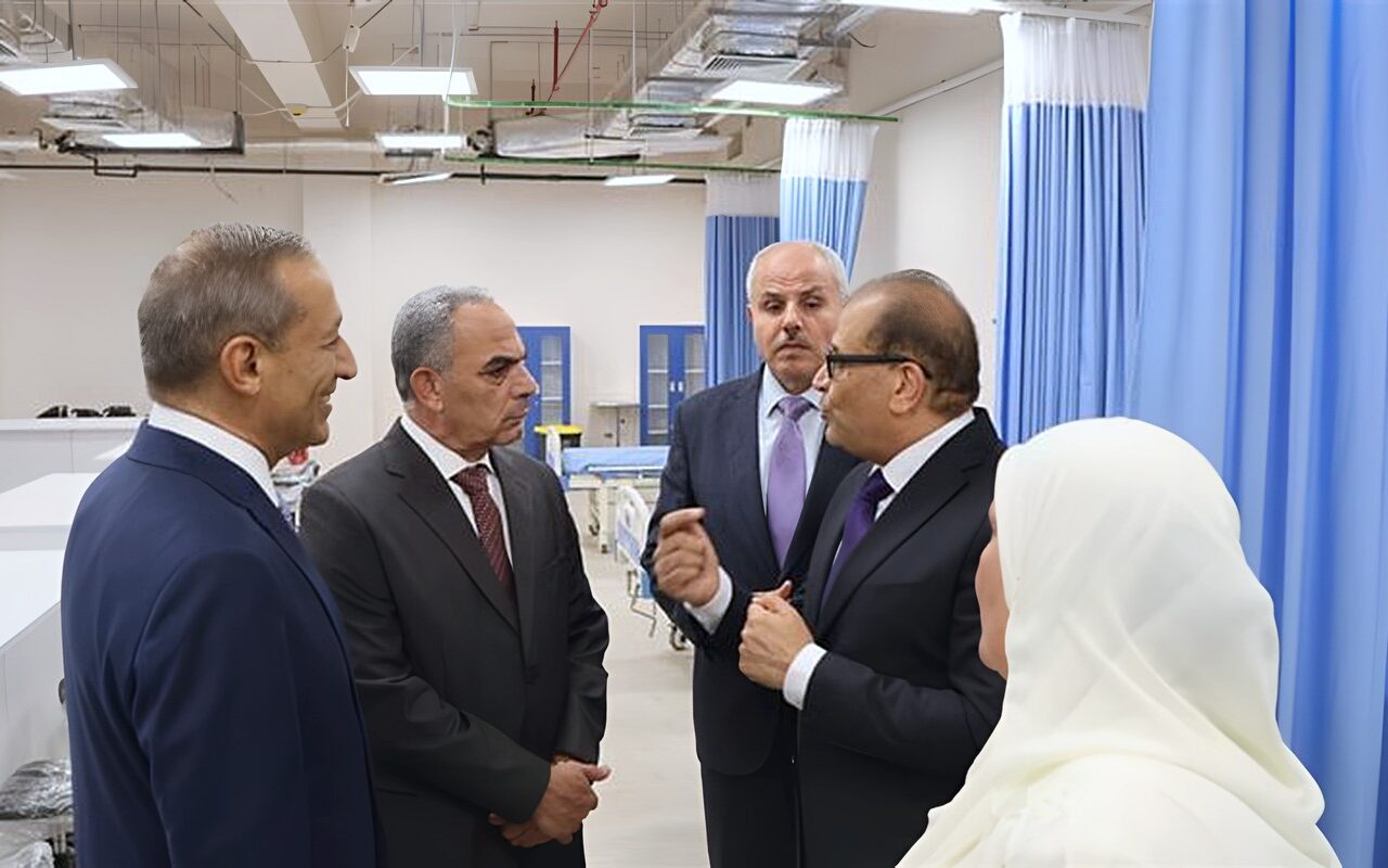 محافظ الإسماعيلية يتفقد مستجدات الأعمال الإنشائية بالجامعة الأهلية (صور)