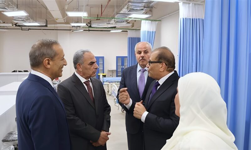 محافظ الإسماعيلية يتفقد مستجدات الأعمال الإنشائية بالجامعة الأهلية (صور)