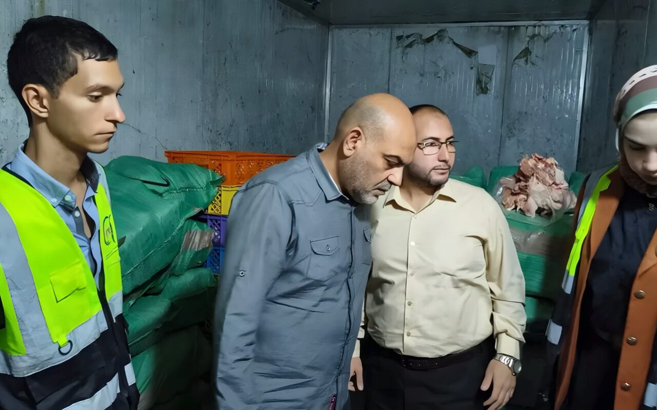 ضبط 3 أطنان هياكل وجلود دواجن غير صالحة للاستهلاك الآدمي بالخصوص