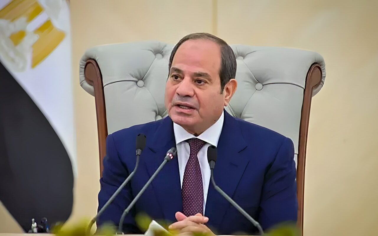 محذرا من وسائل التواصل الاجتماعي، الرئيس السيسي: محاولات تزييف الحقائق لا تزال مستمرة
