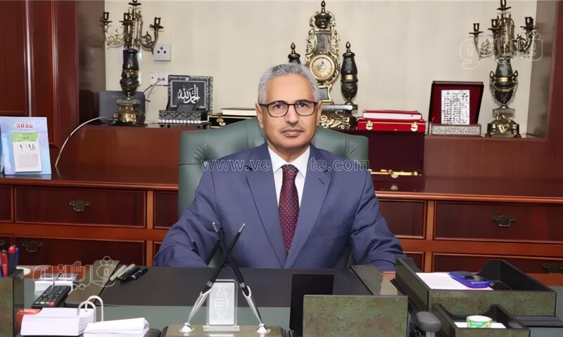 محافظ بني سويف يوجه بتقديم الرعاية الطبية اللازمة لمصابي حادث أتوبيس الطلاب